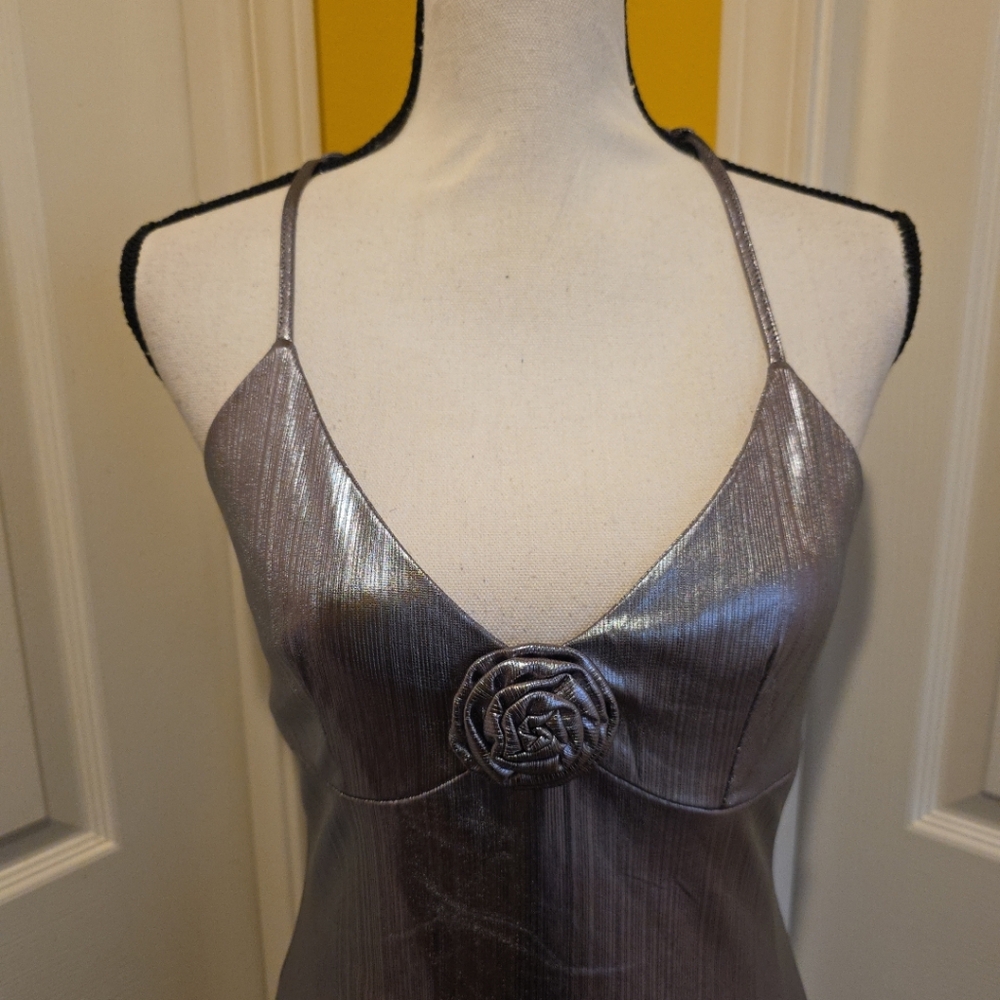 EMERSON LANG SILVER MAXI GOWN, SIZE M, NEW - Picture 11 of 13